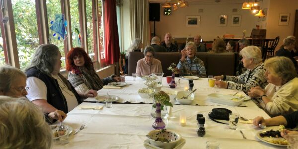 Coördinatoren voor de zondagse lunches gezocht!